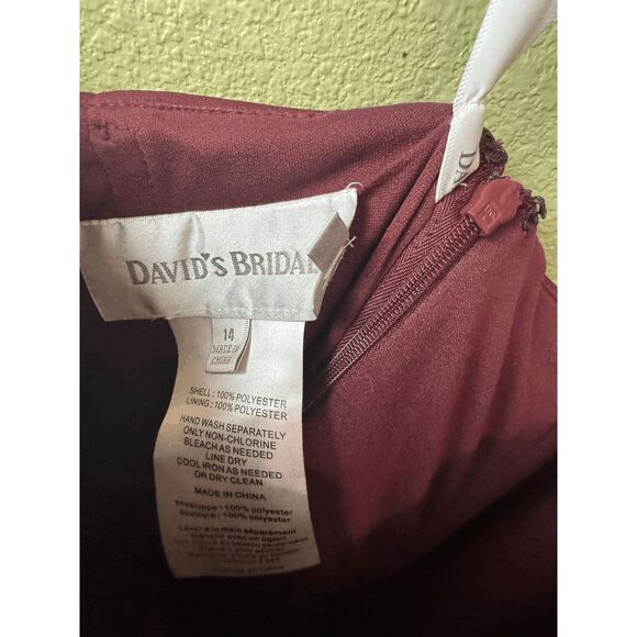 David's Bridal Versa Formal Garnet Red Wine Strapless Prom Bridesmaid's Dress - - Picture 3 of 4